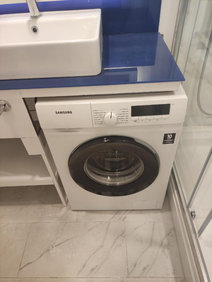 Apartment Studio 巴统 外观 照片